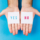 Due mani che hanno un cartello "YES" e "No": accettare il rifiuto.